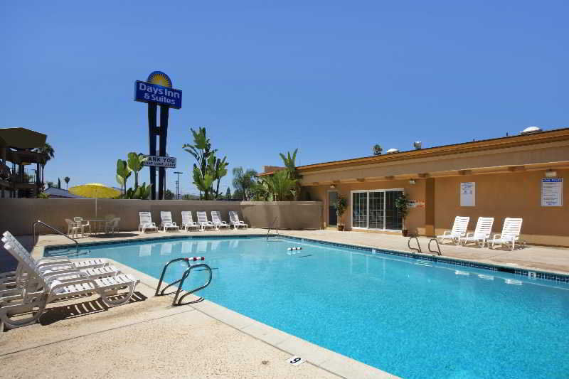 Days Inn By Wyndham San Diego-East/אל קאחון מראה חיצוני תמונה